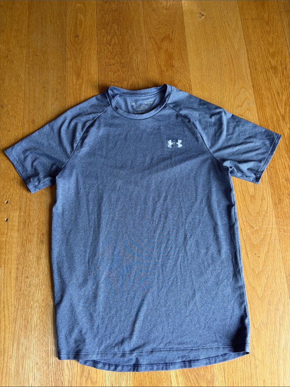 Under Armour Men’s Heather Navy Short Sleeve Performance Tee